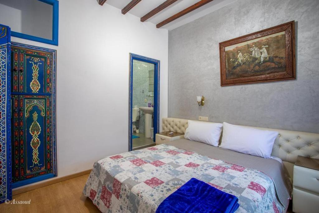 Guest House Yasmina เชฟชาอูน ภายนอก รูปภาพ